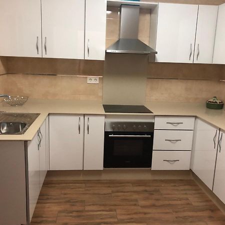 Carla24, Avenida Principal Apartment Aguilas Bagian luar foto